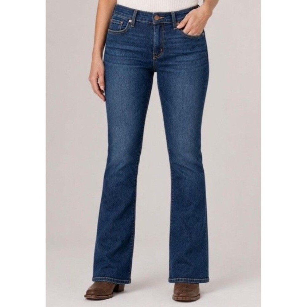 Crown & Ivy Vintage Bootcut Jeans Size 10